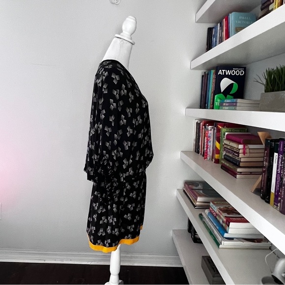 DVF Meiko Band Kimono Dress size 10 - Picture 4 of 16